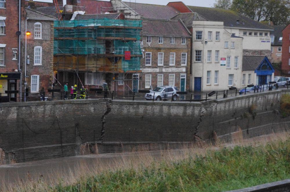 River Parrett Wall Collapse