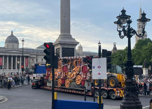 Bridgwater Mercury: the cart being given a Police escort through Central London yesterday (June 3) Photo by Andy Bennett