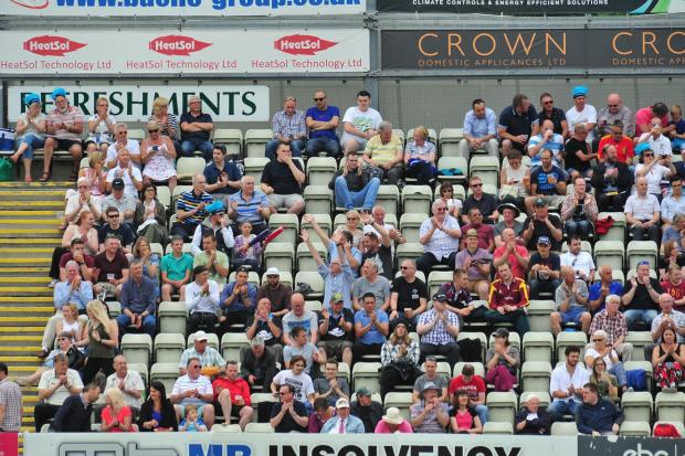 Bridgwater Mercury: Action from Worcestershire's Natwest T20 Blast cricket match against Northamptonshire at New Road.......Fans at the start of the match...Pic Jonathan Barry 10.6.16  231605930.