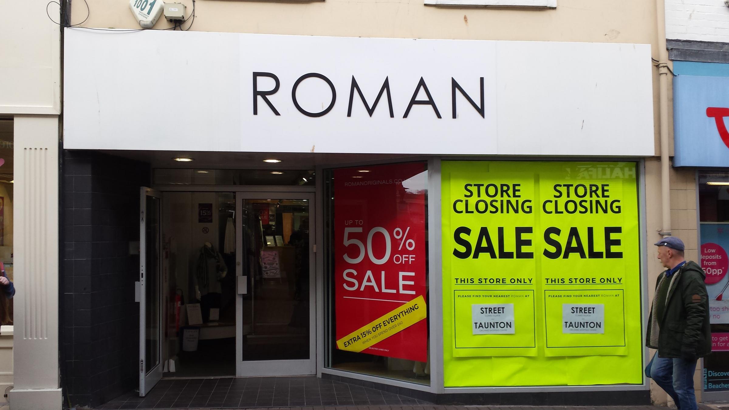 nearest roman clothes shop